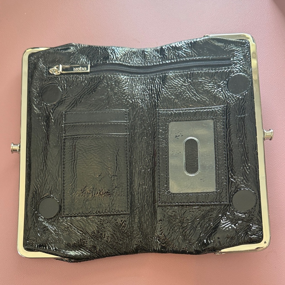 HOBO Lauren Clutch- Wallet - Picture 3 of 9